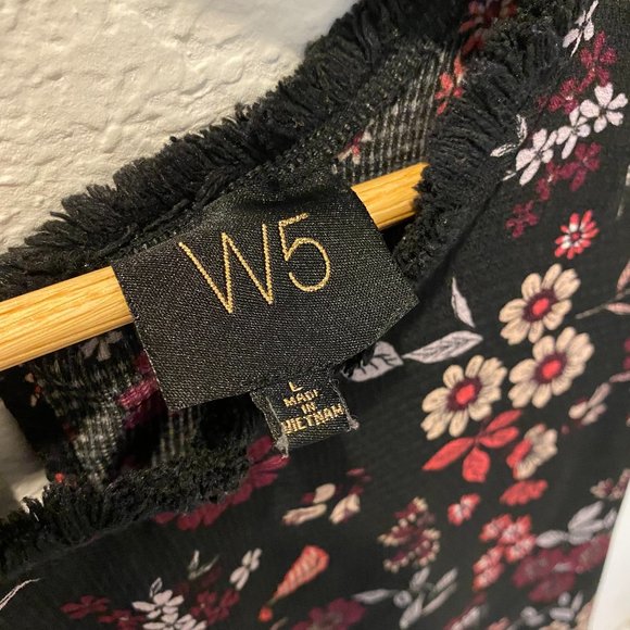 W5 | Floral Print Peplum Casual Top w/Fringe Trim - Picture 3 of 6